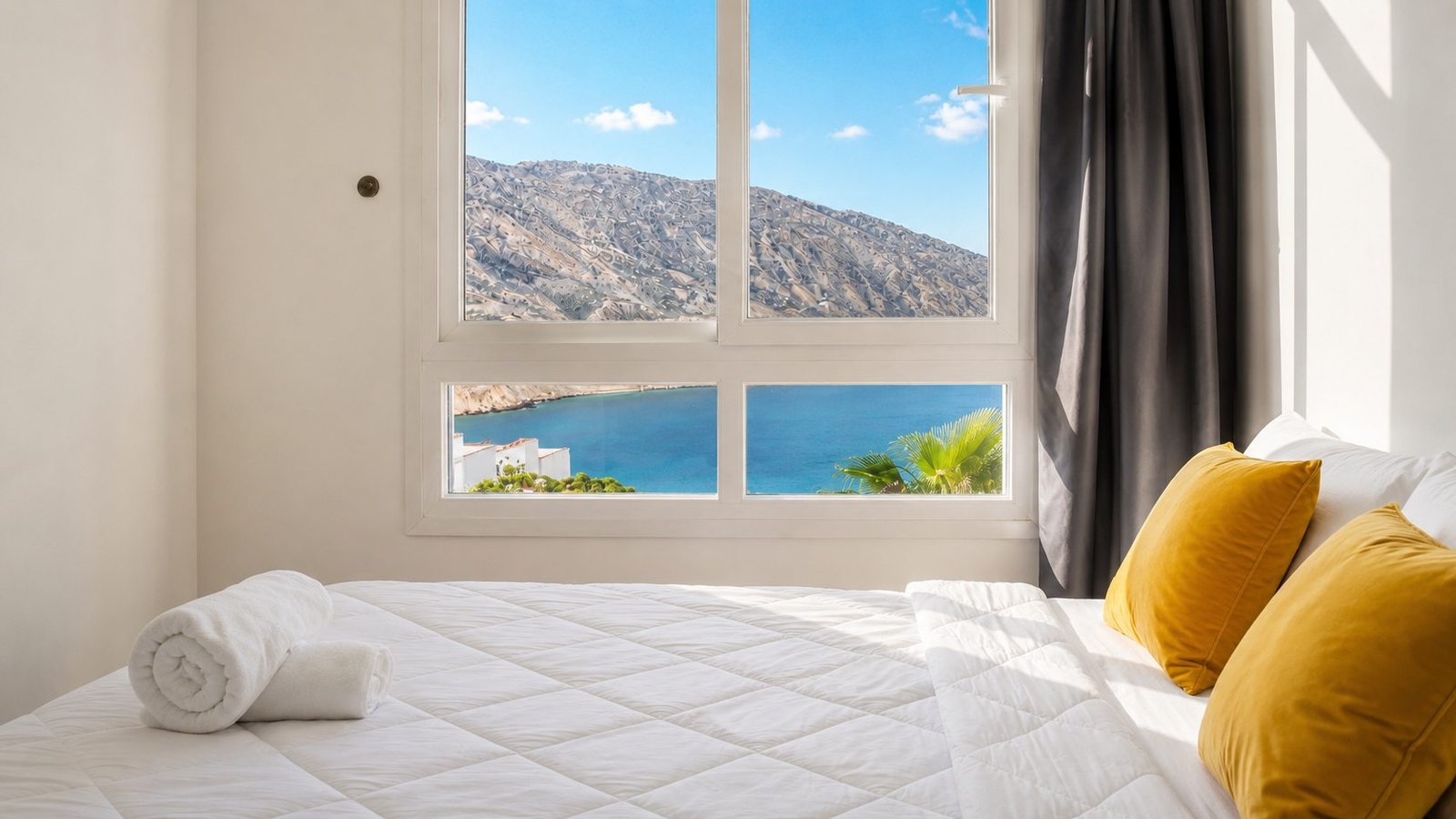 Terrace Sea View bedroom with sea view at Padova Surf House